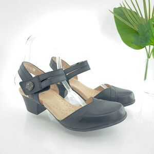 Clarks Women's Valarie Rally Pump Size 6.5 Slingback Block Heel Black Leather